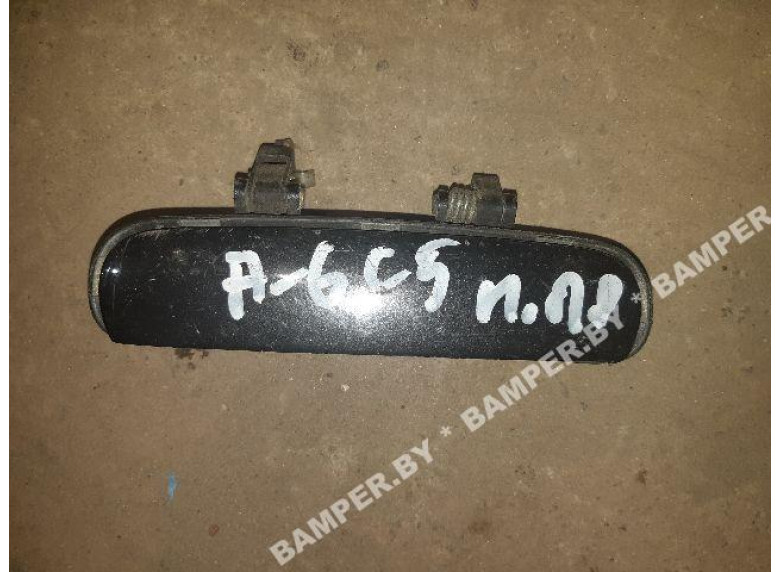 Ручка наружная передняя правая к Audi A6, 2000г.