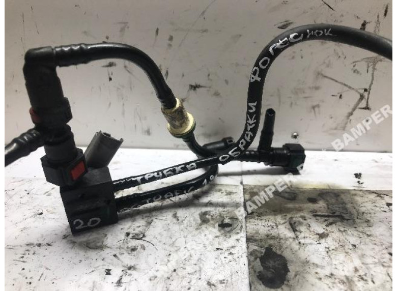 Трубка обратки форсунок к Renault Trafic, 2006г.