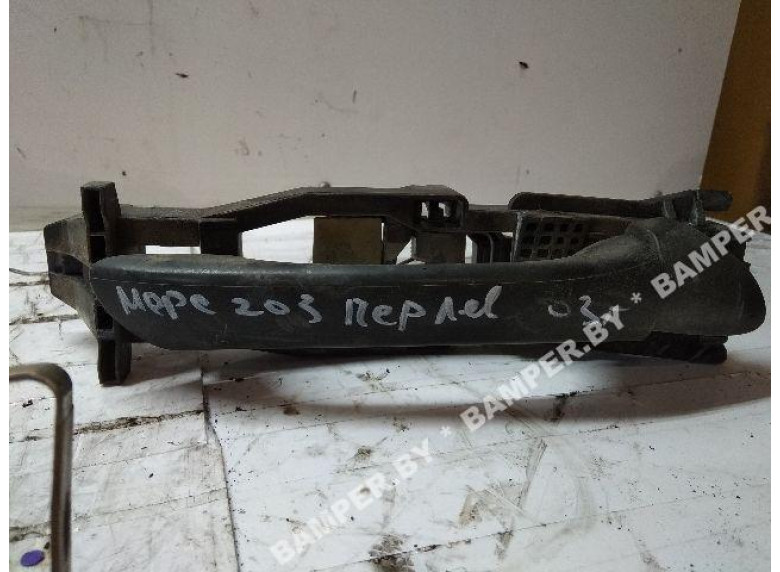 Ручка наружная передняя правая к Mercedes C W203, 2003г.