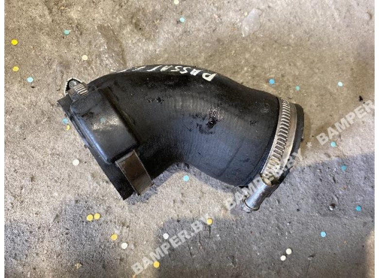 Патрубок интеркулера к Volkswagen Passat, 2008г.