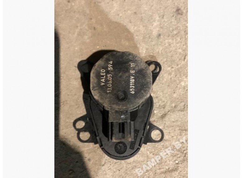 Моторчик заслонки печки к Peugeot 607