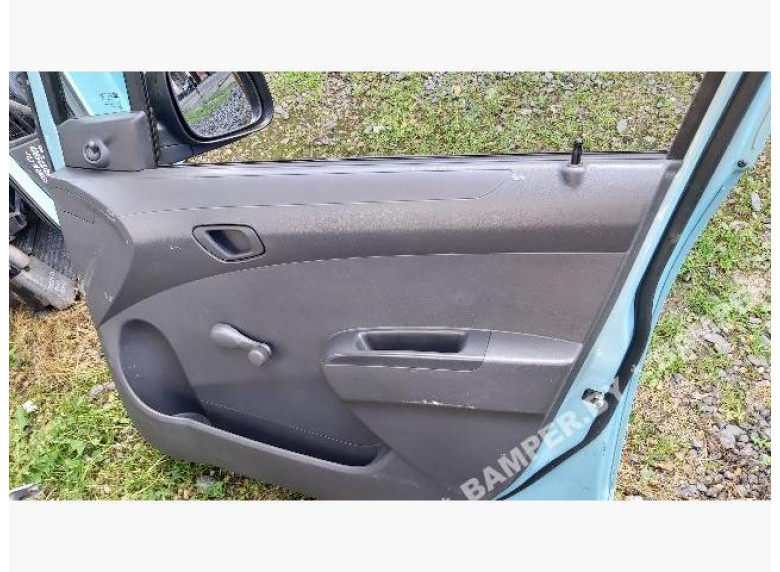 Обшивка двери (дверная карта) комплект к Chevrolet Spark, 2012г.