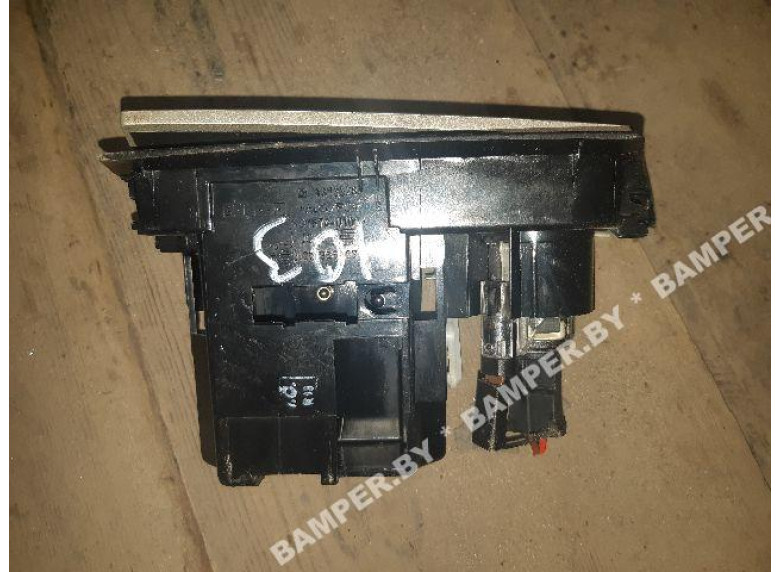 Пепельница к Opel Astra, 2007г.