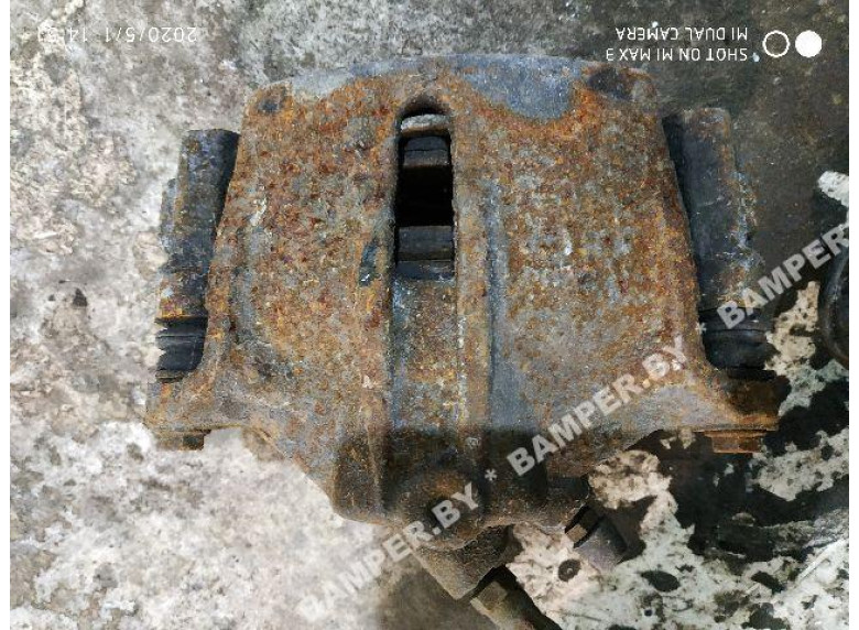 Суппорт передний правый к Ford Mondeo, 2001г.