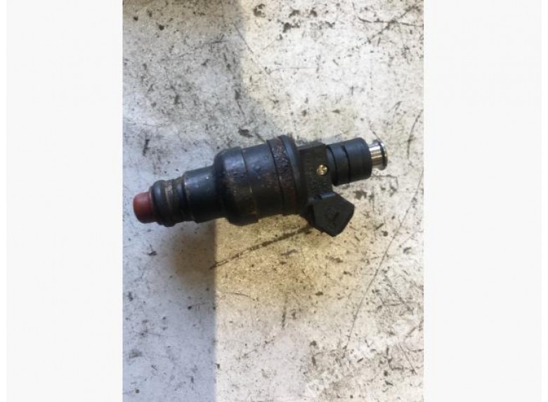 Форсунка к Audi A8