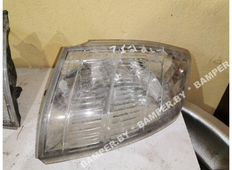 Поворотник правый к Nissan X-Trail, 2000г.