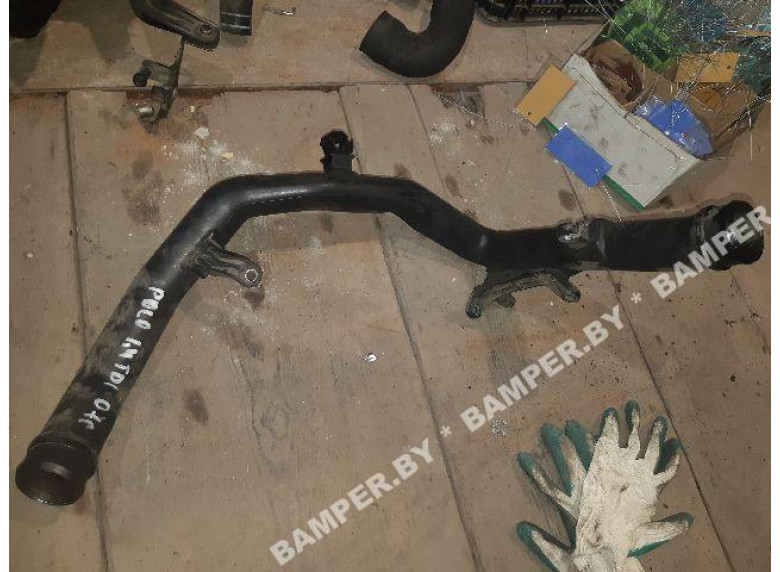 Патрубок (трубопровод, шланг) к Volkswagen Polo, 2007г.