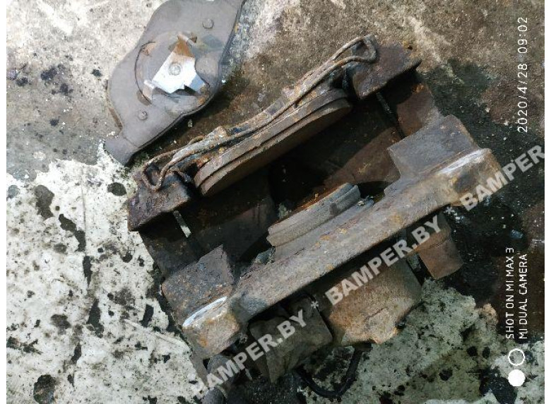 Суппорт передний правый к Renault Espace, 2004г.