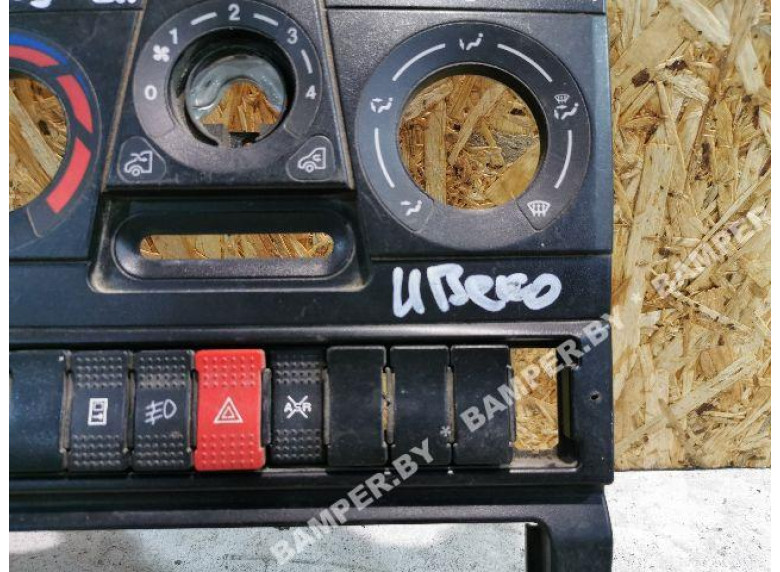 Рамка под магнитолу к Iveco Daily, 2008г.