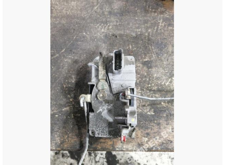 Замок двери передней правой к Citroen Jumpy, 2003г.