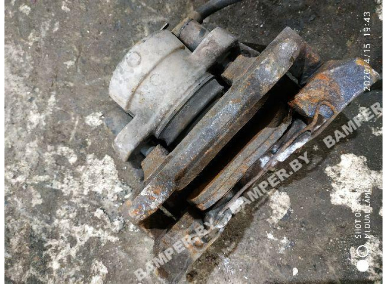 Суппорт передний правый к Alfa Romeo 156, 2000г.