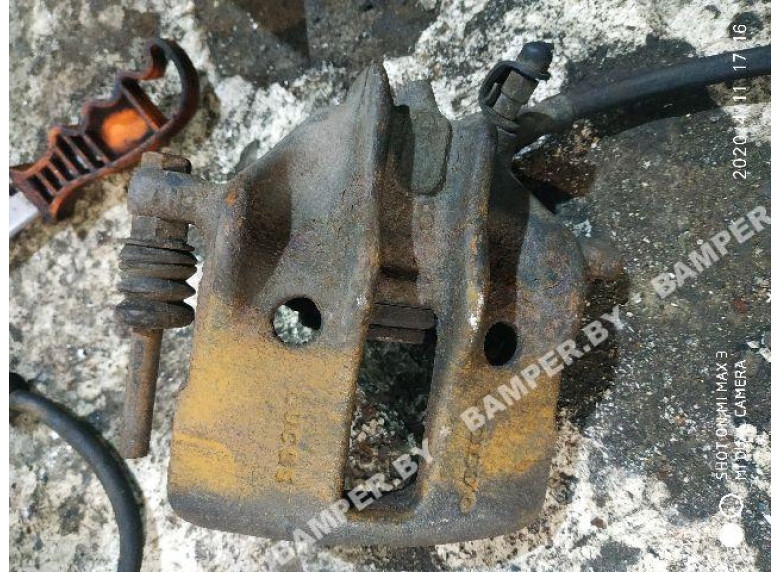 Суппорт передний левый к Volvo 440