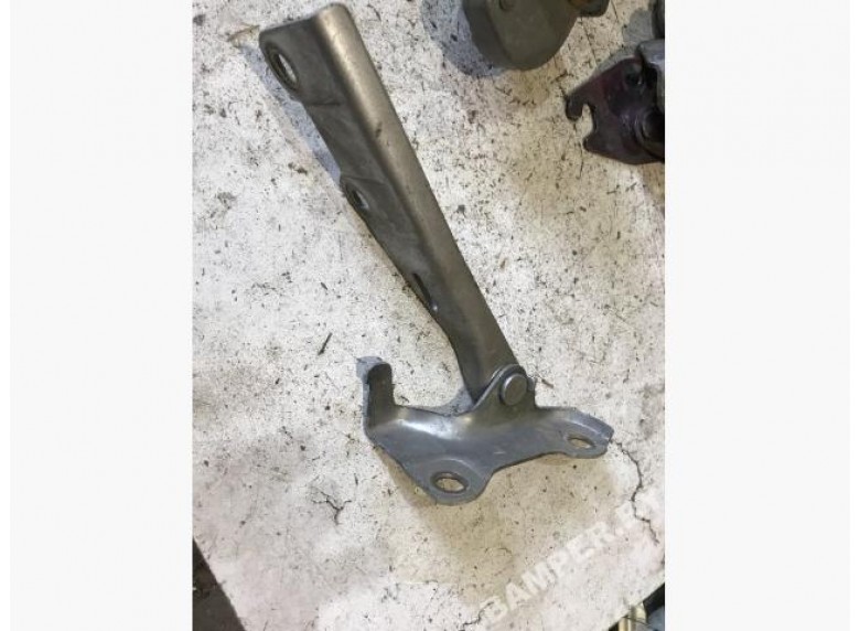 Петля капота левая к Opel Frontera