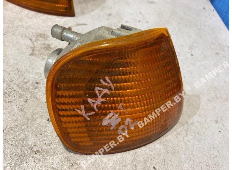 Поворотник правый к Volkswagen Caddy