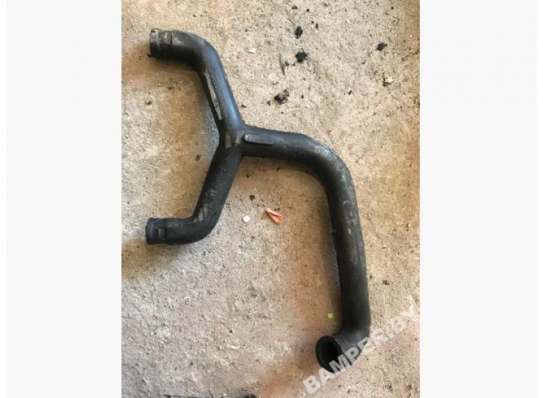 Патрубок (трубопровод, шланг) к Volkswagen Passat