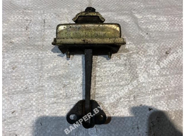 Ограничитель открывания двери к Chrysler Voyager