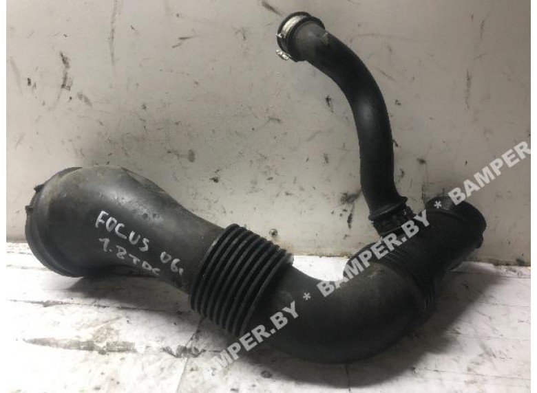 Патрубок воздушного фильтра к Ford Focus
