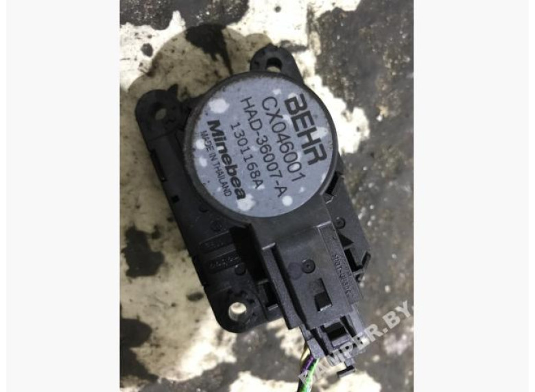 Моторчик заслонки печки к Citroen C4 Cactus, 2016г.