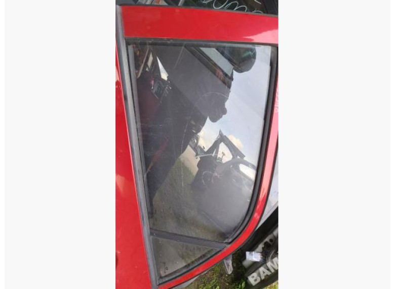 Стекло двери задней левой к Kia Picanto