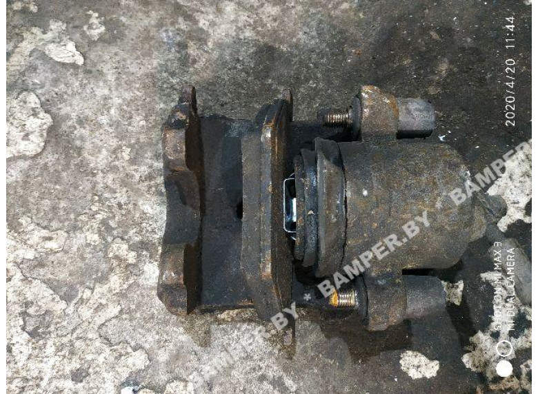 Суппорт передний правый к Volkswagen Golf, 1999г.