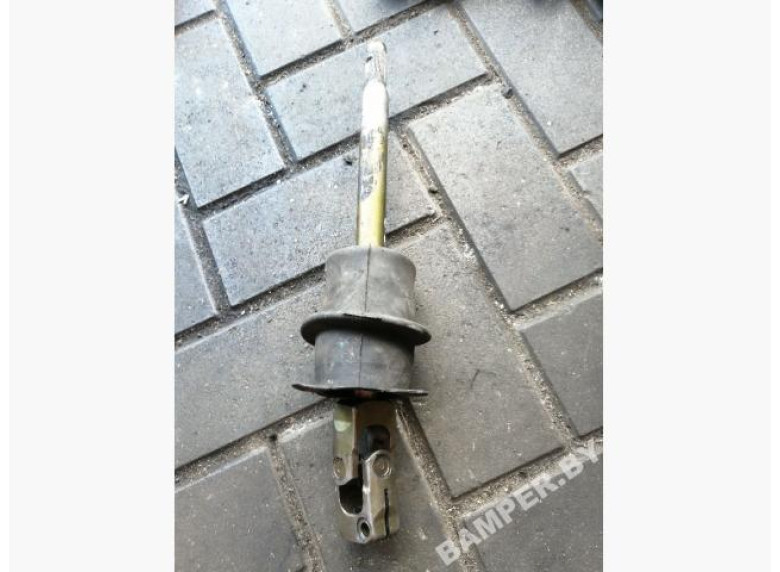 Рулевой карданчик к Volkswagen Transporter, 2000г.