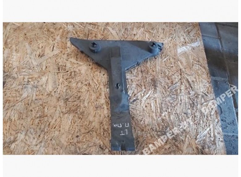 Кронштейн крепления бампера к Volkswagen LT