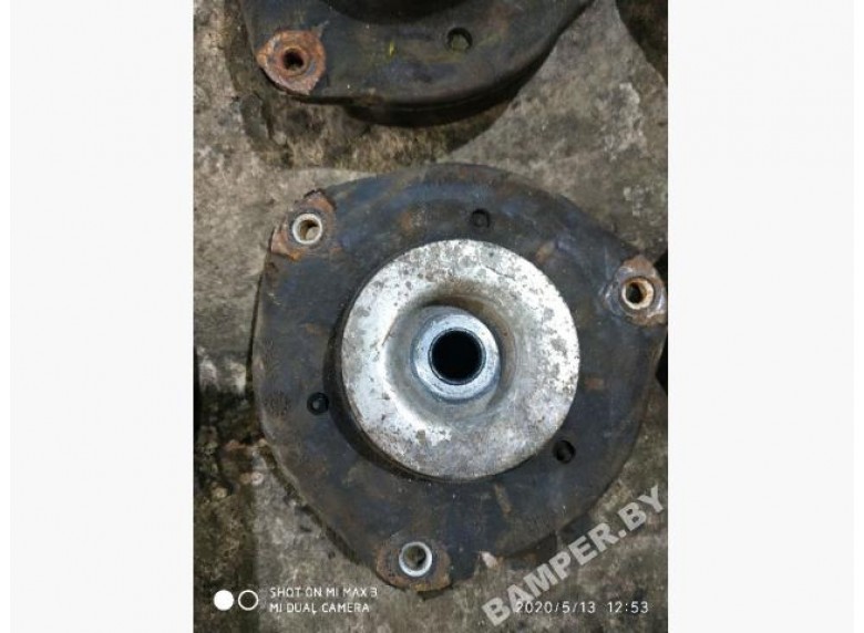 Опора амортизатора верхняя (чашка) к Audi A3