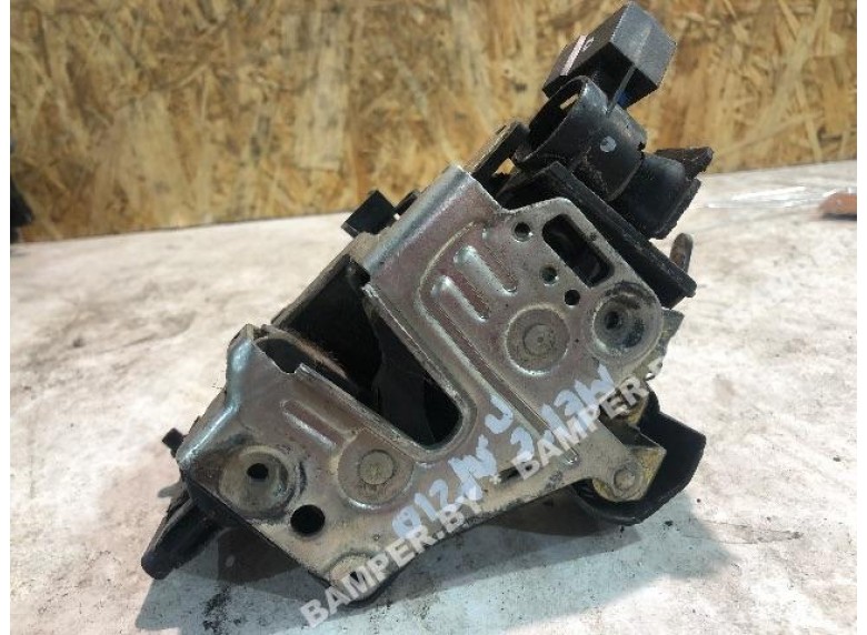 Замок двери передней правой к Mercedes E W210