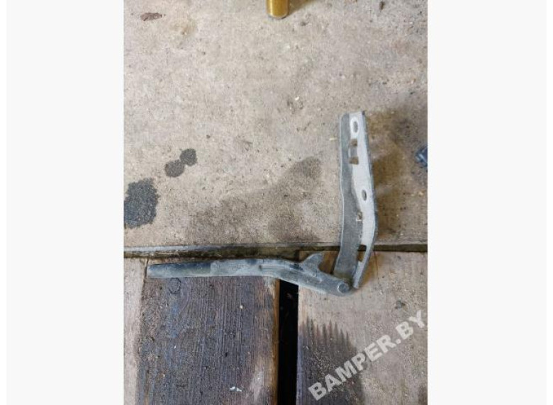 Петля капота правая к Peugeot 206, 2002г.