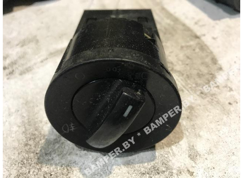 Переключатель света к Volkswagen Golf, 2000г.