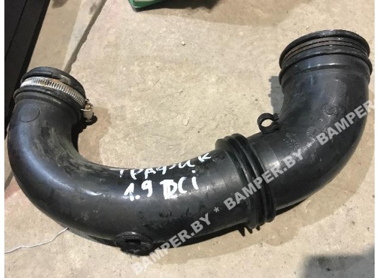 Патрубок турбины к Renault Trafic
