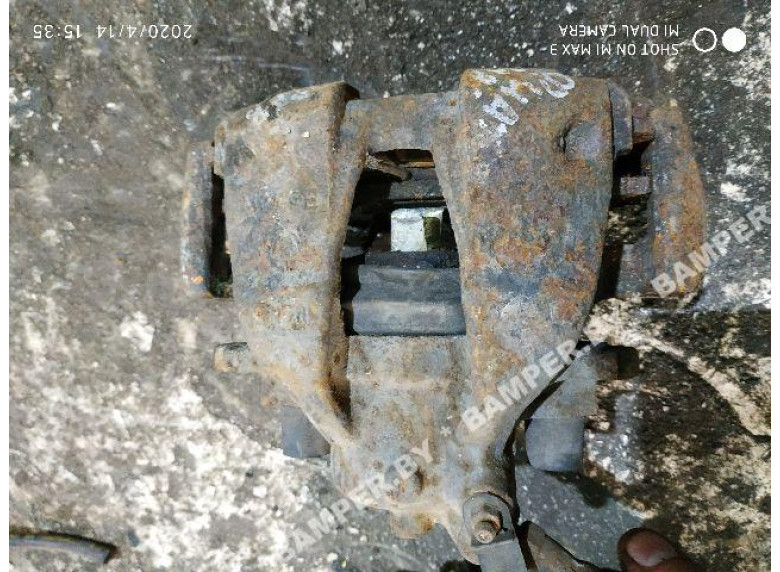 Суппорт передний правый к Fiat Punto