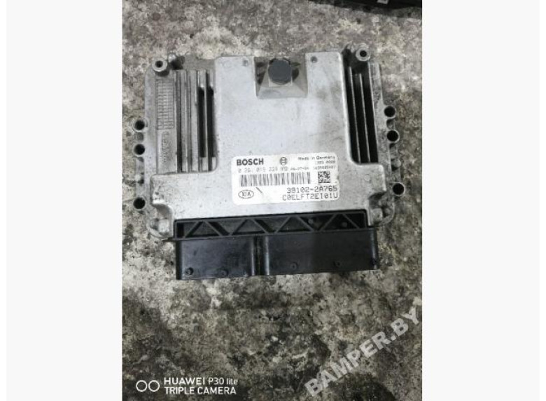Блок управления двигателем к Hyundai i30, 2009г.