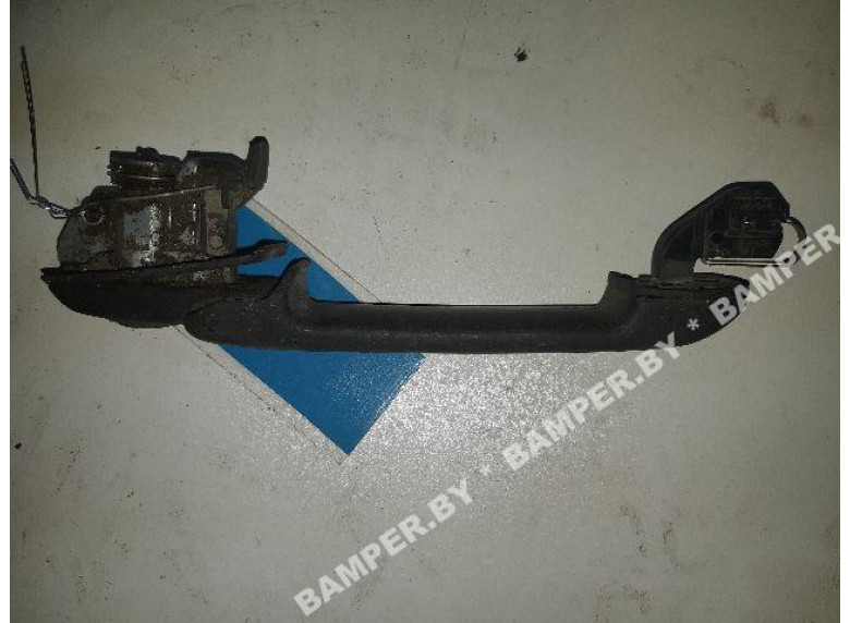 Ручка наружная передняя левая к Volkswagen Golf, 1994г.