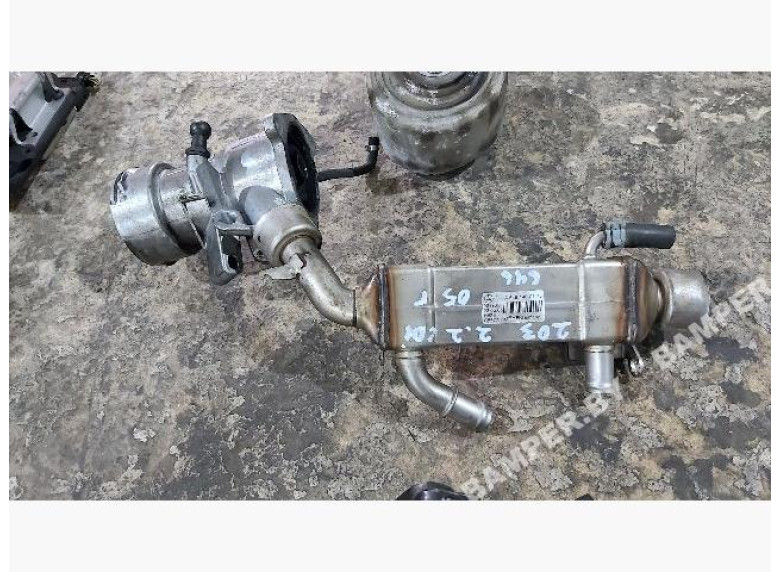 Охладитель отработанных газов к Mercedes C W203, 2005г.