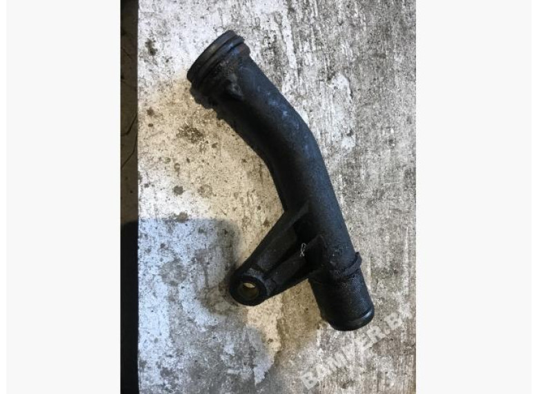 Трубка охлаждающей жидкости пластиковая к Renault Kangoo, 2003г.