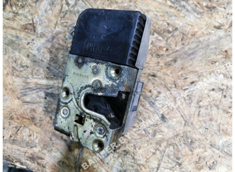 Замок двери передней левой к Citroen C5, 2003г.