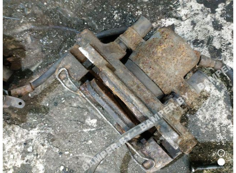 Суппорт передний правый к Fiat Punto, 2000г.