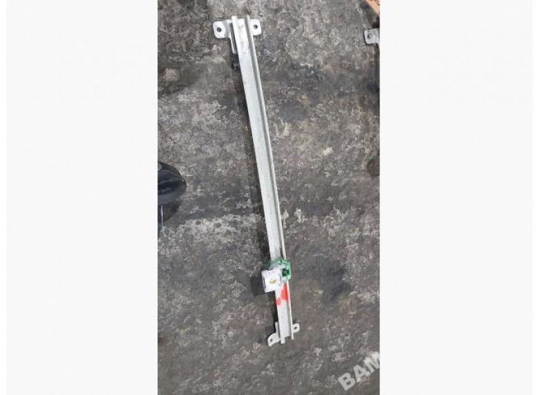 Направляющая стекла к Mercedes E W210