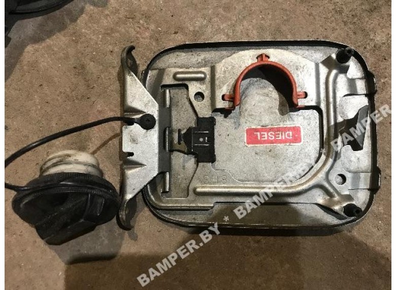 Лючок топливного бака к Nissan X-Trail