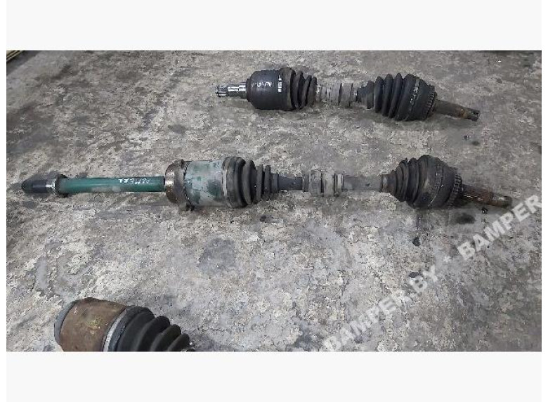 Полуось передняя правая (приводной вал, ШРУС) к Nissan Almera Tino, 2001г.