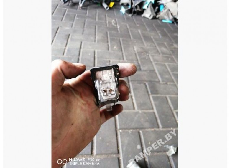 Подсветка номера к Renault Laguna