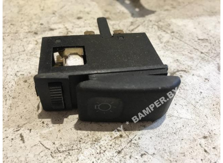 Кнопка (выключатель) к Volkswagen Golf, 1992г.