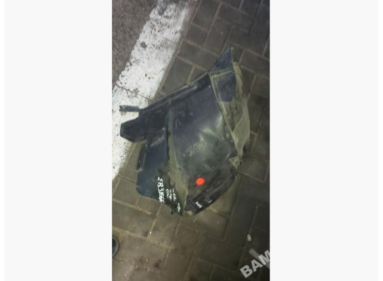 Защита арок передняя правая (подкрылок) к Mercedes A W168, 2002г.