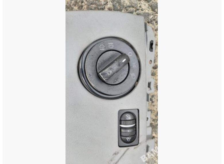 Переключатель света к Volkswagen Touareg, 2004г.