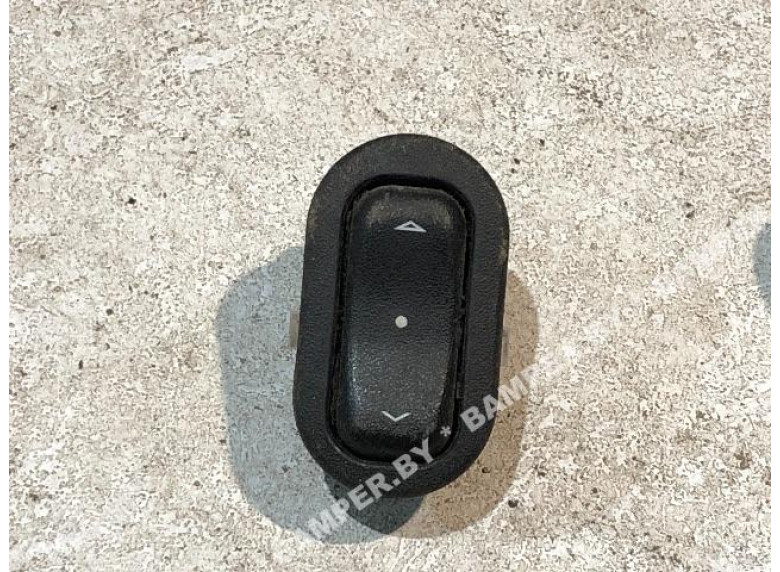 Кнопка стеклоподъемника к Opel Astra, 2003г.