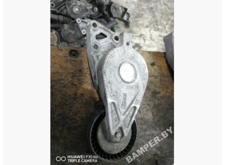 Натяжитель ремня генератора к Seat Leon