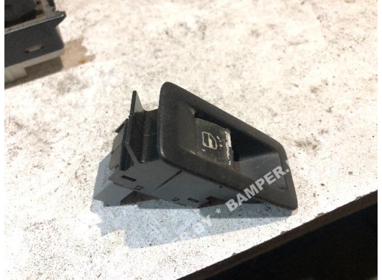 Кнопка стеклоподъемника к Volkswagen Caddy, 1998г.