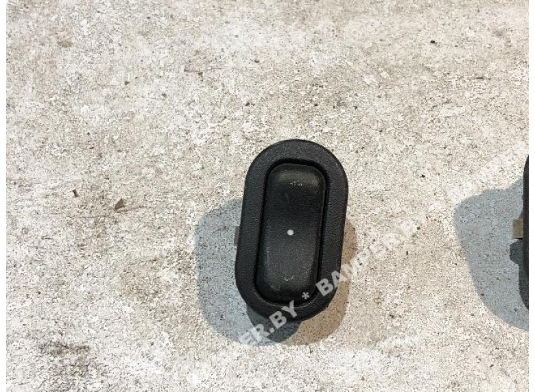 Кнопка стеклоподъемника к Opel Astra, 2003г.