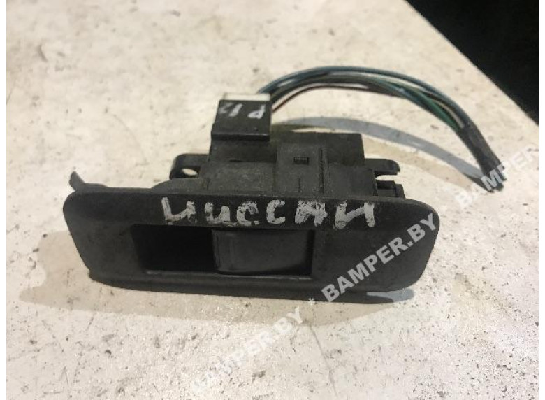 Кнопка стеклоподъемника к Nissan Primera, 2001г.